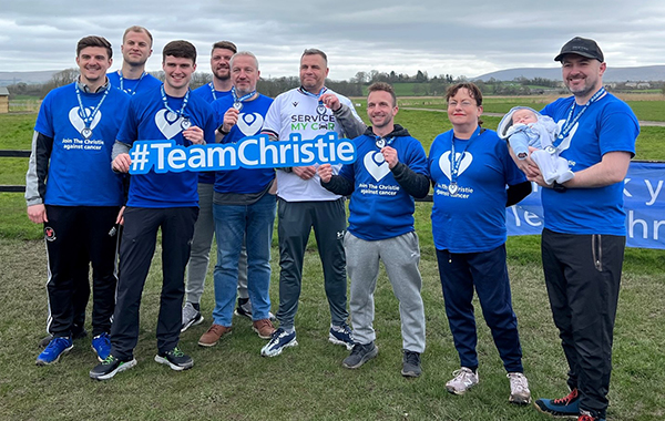 VINCI Building UK team at skydive